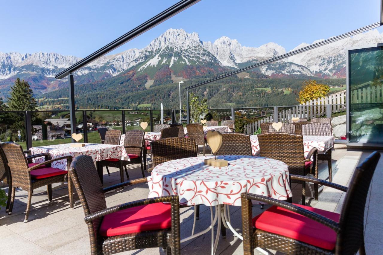 Отель Cafe-Restaurant Bettina Элльмау Экстерьер фото